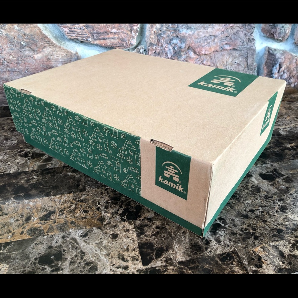 NEW  Kamik Women's Abigail Boots - Picture 5 of 12